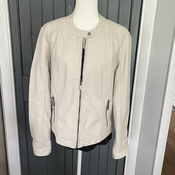 NWOT J2 by JOU JOU Ivory Faux Leather Cropped Jacket Size Extra Large - Picture 4 of 10